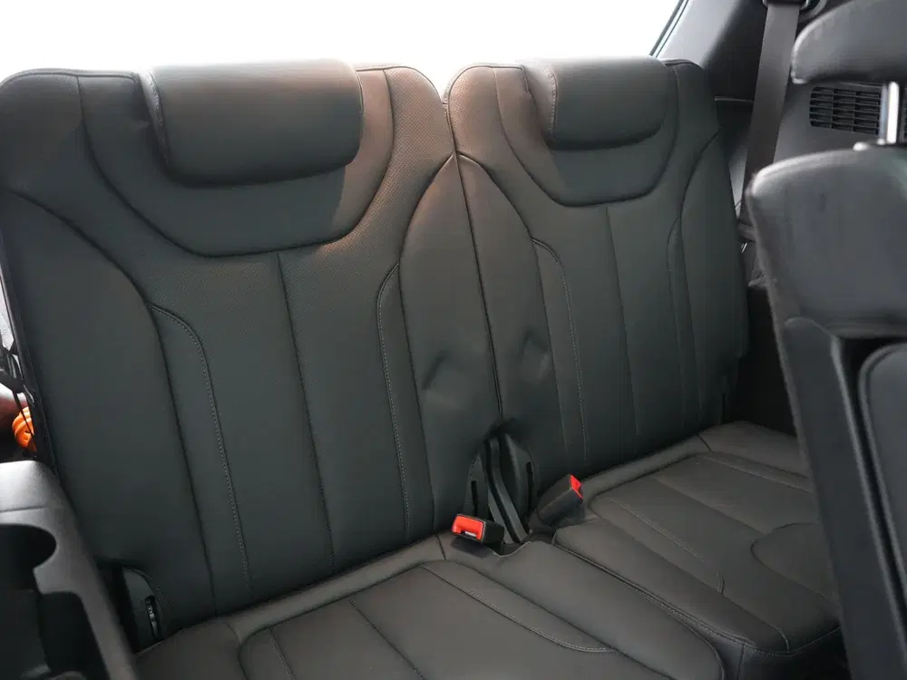 Hyundai SANTA FE 1.6 T-GDI PHEV Premium Sky 7 Persoons 266p uit 2022, foto 8
