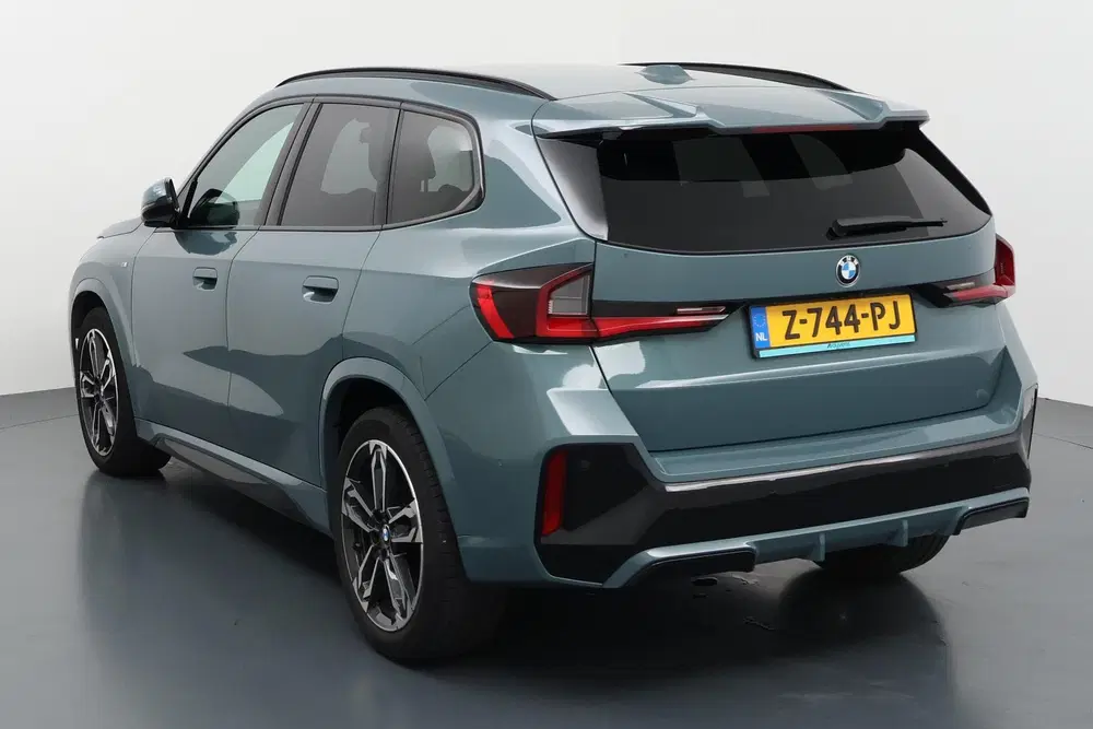 BMW X1 sDrive18i – sportief en verfijnd in opvall uit 2024, foto 10