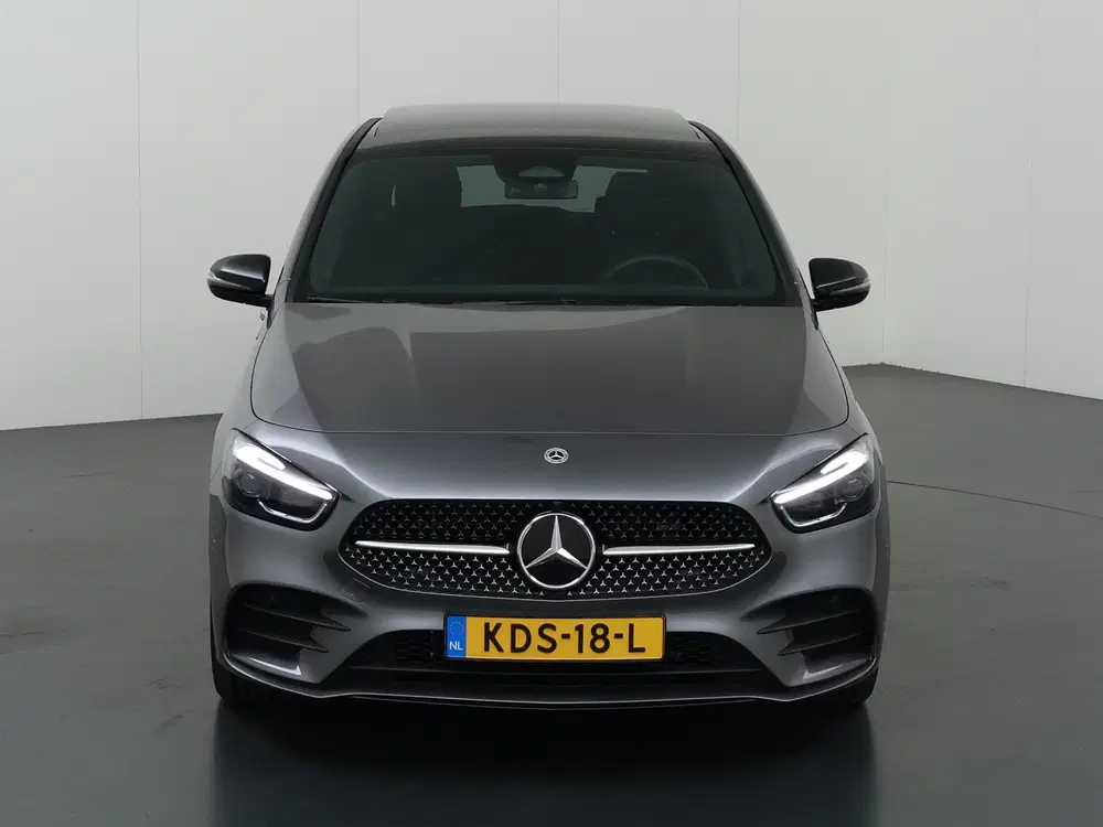 Mercedes-Benz B-Klasse 250e Business Solution AMG uit 2026, foto 3