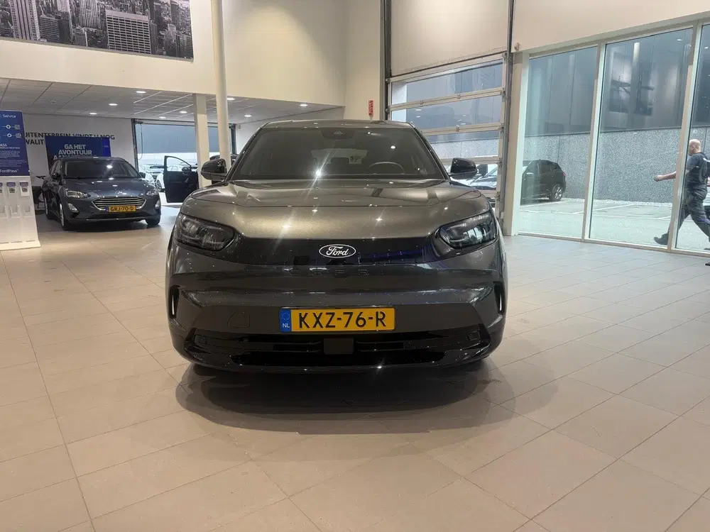 Ford Capri Select Extended Range RWD 77 kWh uit 2026, foto 11