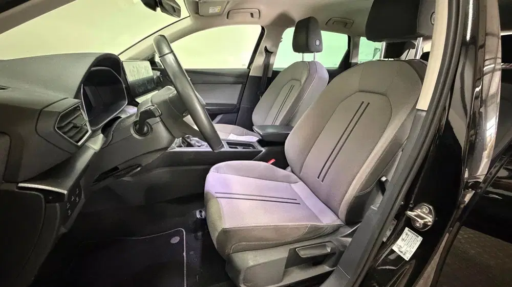 SEAT Leon 1.0 TSI Style Business Intense benzin uit 2022, foto 12