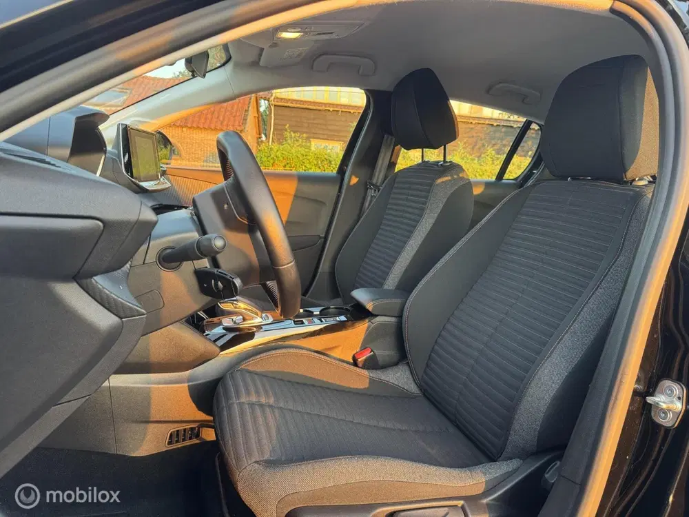 Peugeot 208 EV Active 50 kWh uit 2020, foto 15
