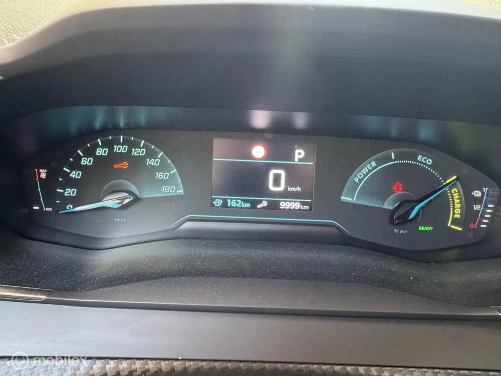 Peugeot 208 EV Active 50 kWh uit 2020, foto 7