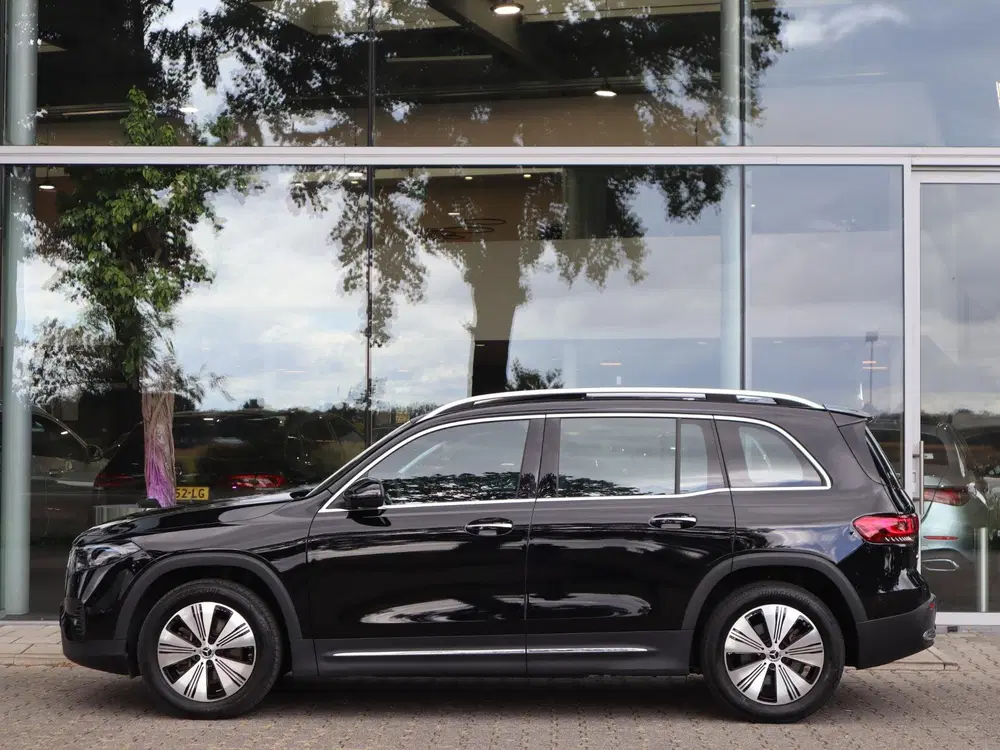 Mercedes-Benz EQB 250 Luxury Line 67 kWh uit 2023, foto 4