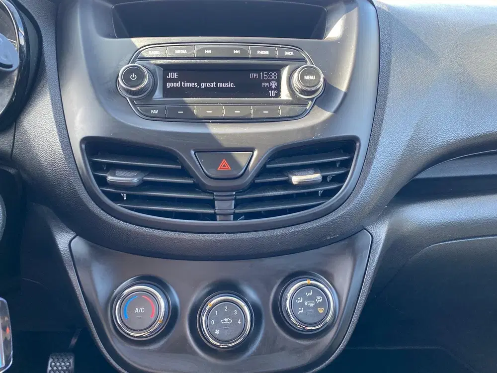Opel Karl 1.0 ecoFLEX 120 Jaar Edition 5DRS AIRCO NA uit 2019, foto 6