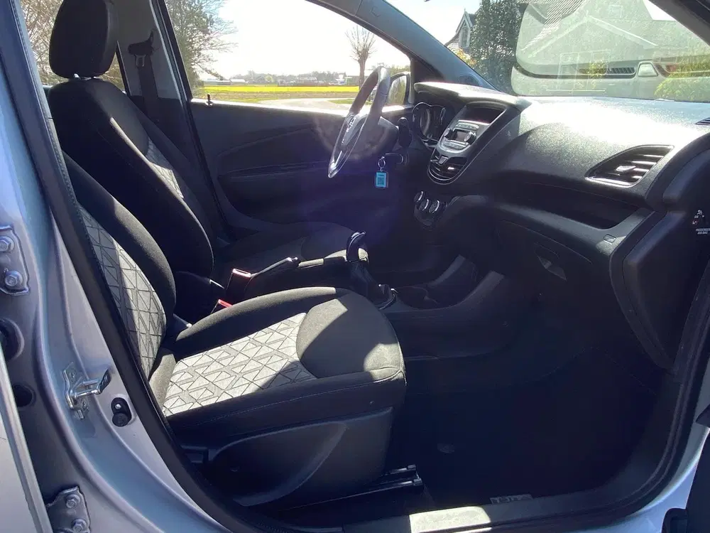 Opel Karl 1.0 ecoFLEX 120 Jaar Edition 5DRS AIRCO NA uit 2019, foto 8