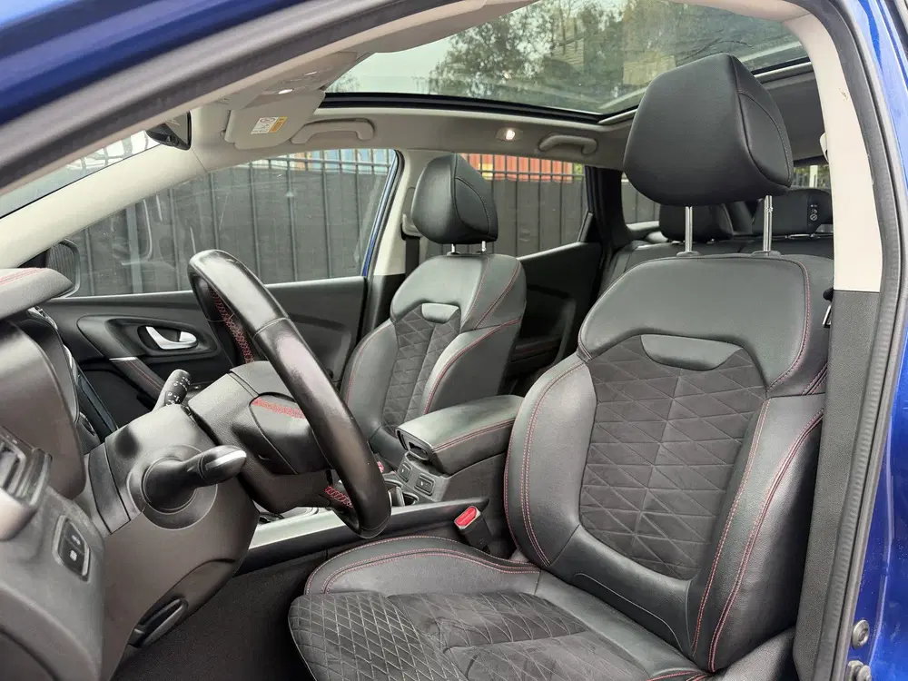 Renault Kadjar 1.3 TCe Black Edition Pano uit 2019, foto 15
