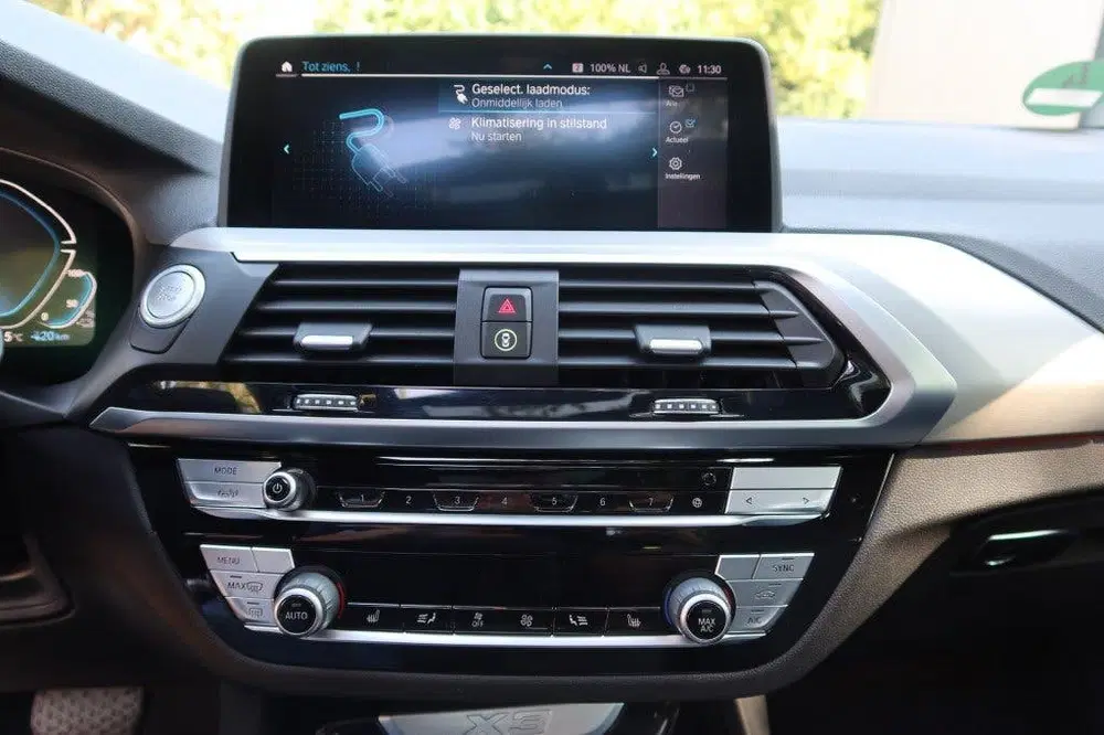 BMW X3 xDrive30e Edition plug-in uit 2020, foto 9