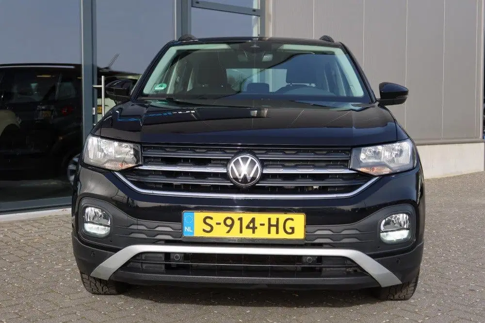 Volkswagen T-Cross 1.0 TSI Life Clima uit 2023, foto 2