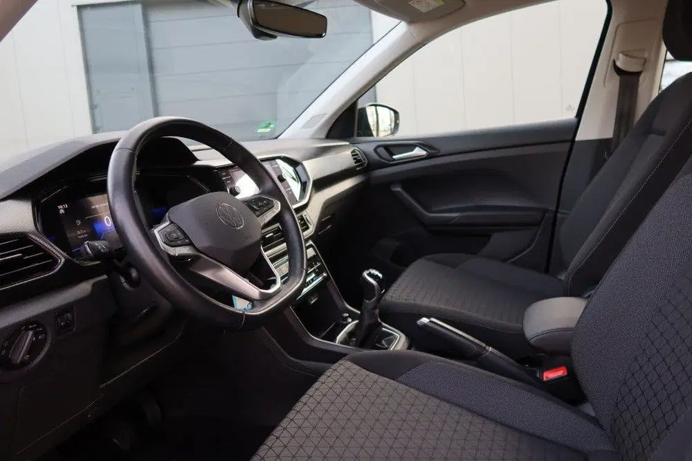 Volkswagen T-Cross 1.0 TSI Life Clima uit 2023, foto 6