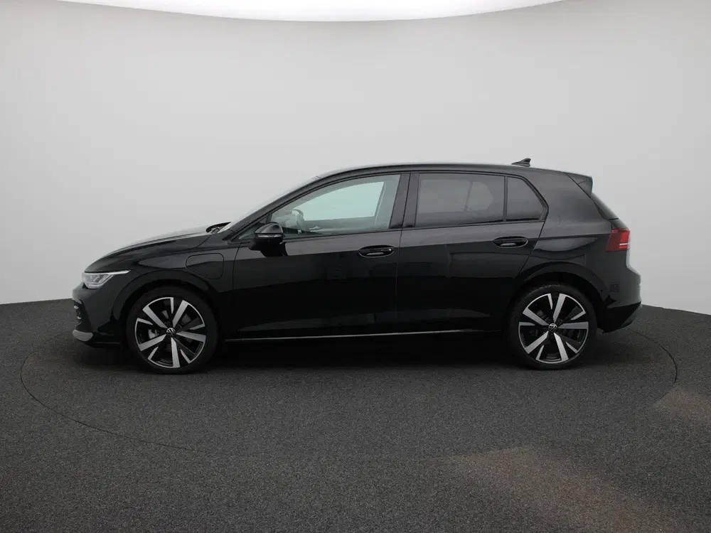 Volkswagen Golf 1.5 eHybrid Life Edition 204 PK uit 2025, foto 4
