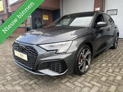 Audi A3 40 TFSI e S-LINE PANO-DAK*ACC*CAMERA*PDC* uit 2023