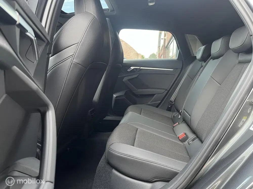 Audi A3 40 TFSI e S-LINE PANO-DAK*ACC*CAMERA*PDC* uit 2023, foto 12