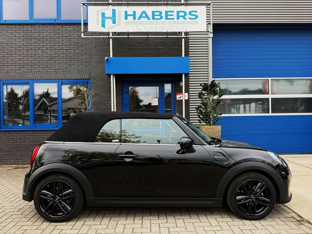 Mini Cabrio 1.5 Cooper MINI Yours 136PK uit 2021, foto 11