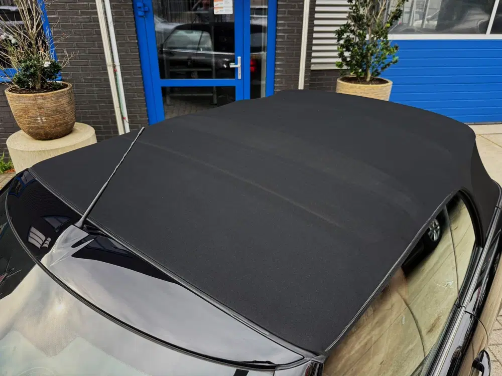 Mini Cabrio 1.5 Cooper MINI Yours 136PK uit 2021, foto 14