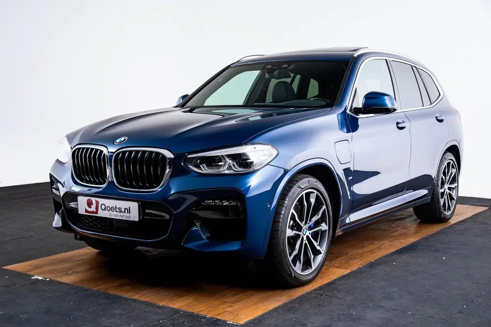 BMW X3 xDrive30e High Executive M Sport uit 2020, foto 6