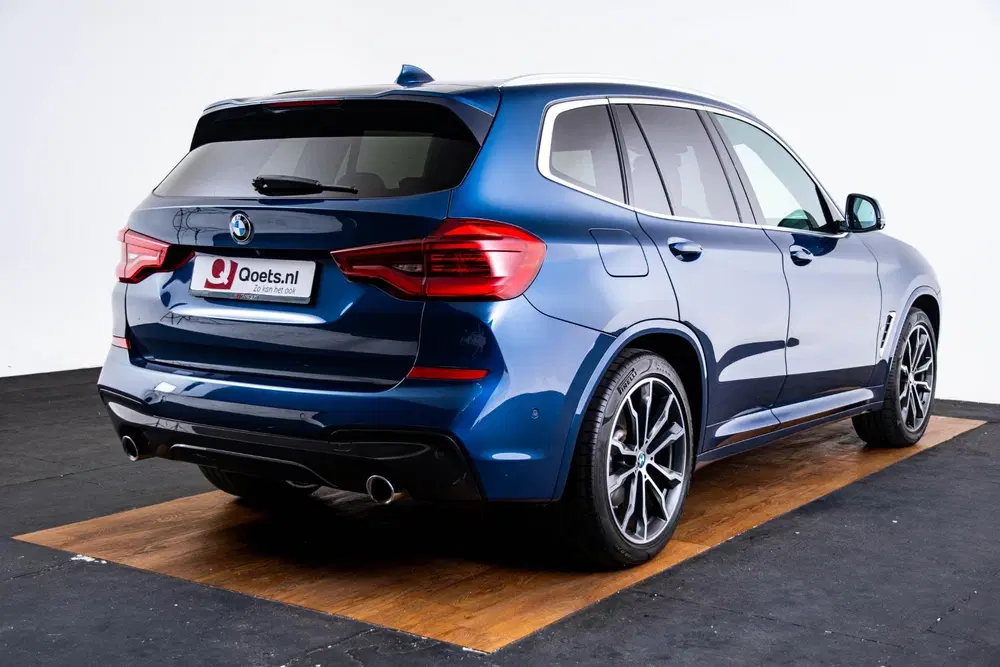BMW X3 xDrive30e High Executive M Sport uit 2020, foto 9