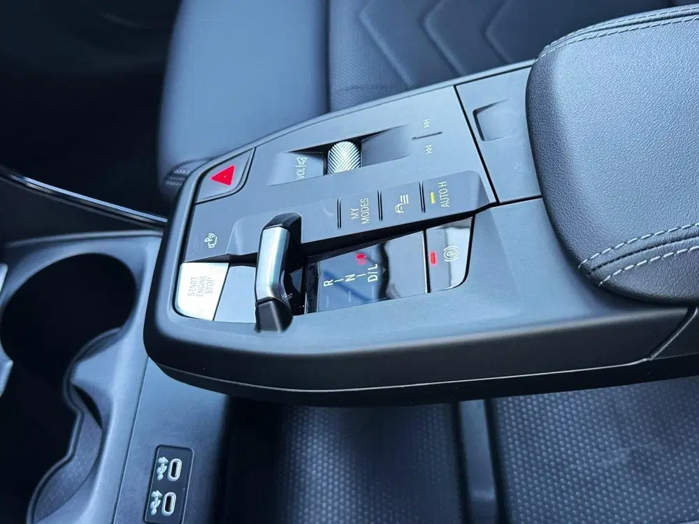 BMW X1 xDrive25e uit 2023, foto 14