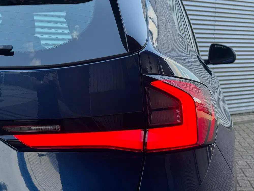 BMW X1 xDrive25e uit 2023, foto 7