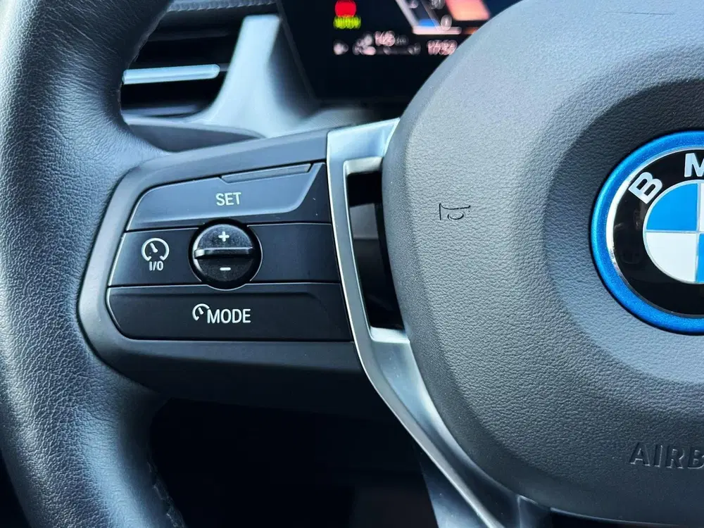 BMW X1 xDrive25e uit 2023, foto 8