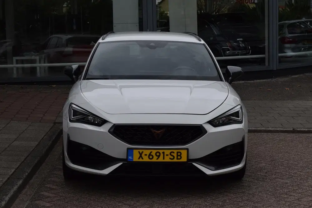 Cupra Leon 1.4 e-Hybrid VZ Adrenaline uit 2021, foto 5