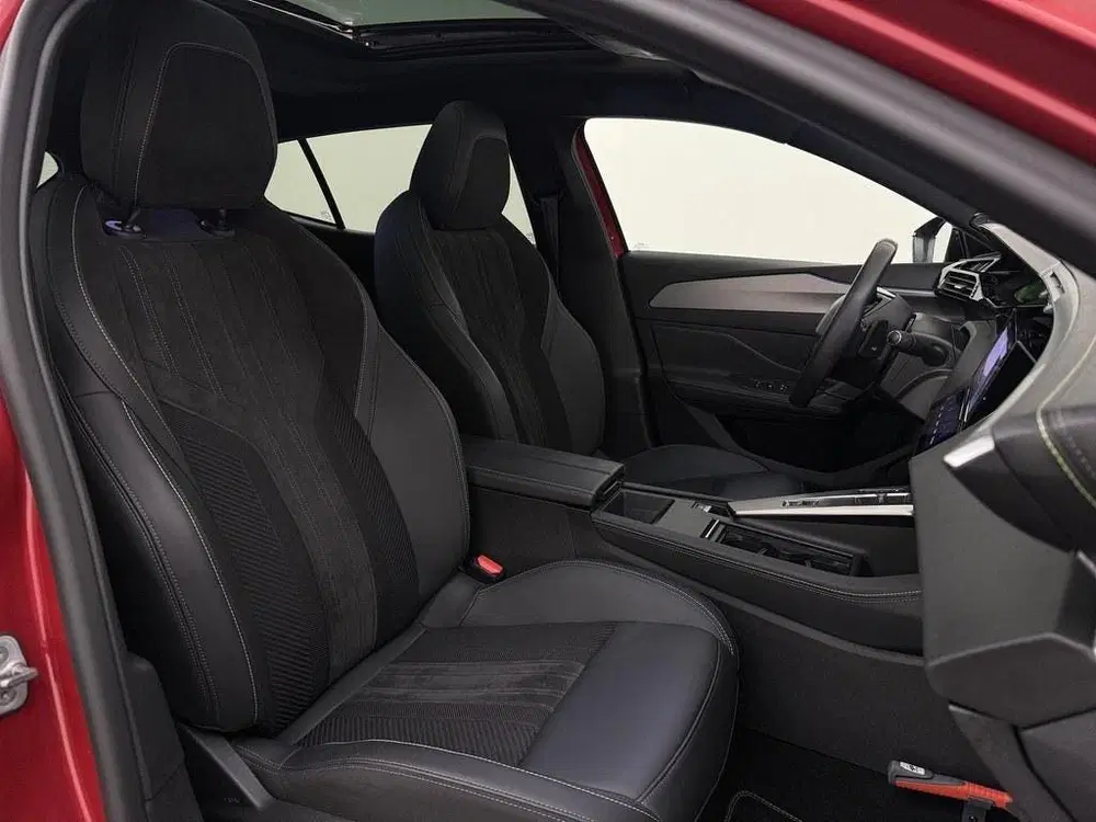 Peugeot 408 1.6 HYbrid GT 225Pk 360.Camera uit 2023, foto 4