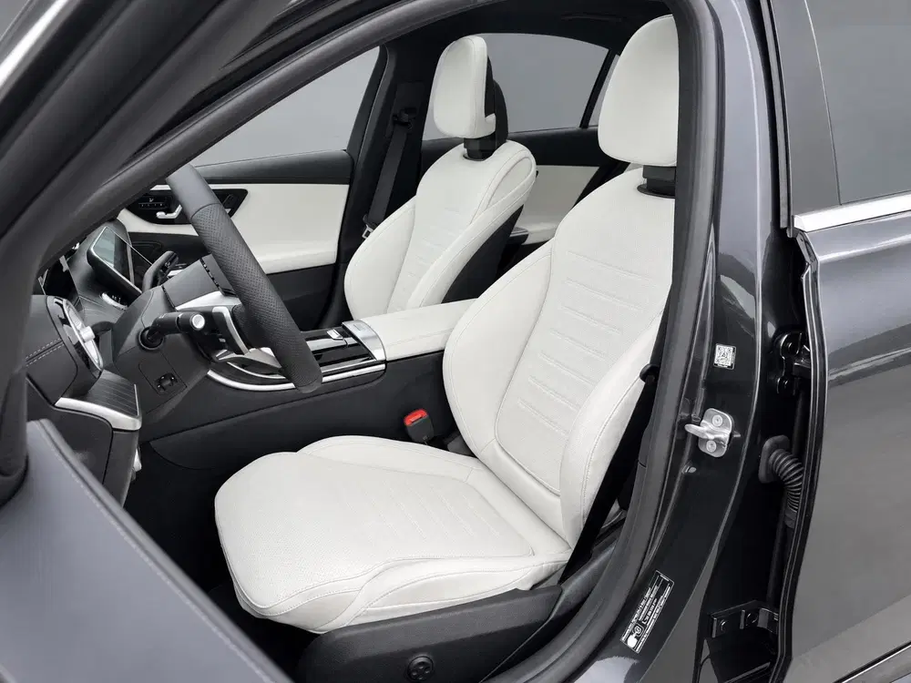 Mercedes-Benz C-Klasse 300 e Business Solution AMG uit 2026, foto 13