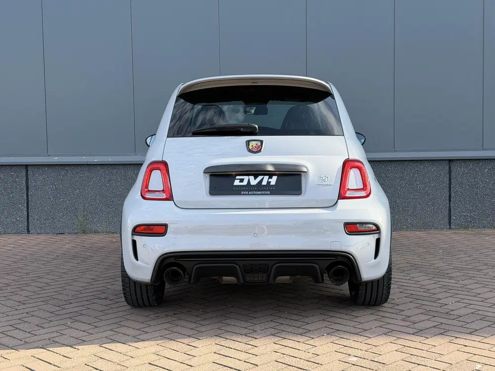 Abarth 595 1.4 T-Jet Esseesse 70th Anniversary BEATS uit 2020, foto 5