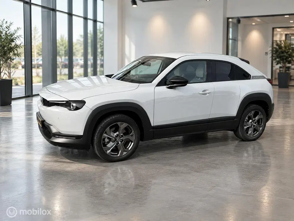 Mazda MX-30 e-SkyActiv 145 uit 2021, foto 4