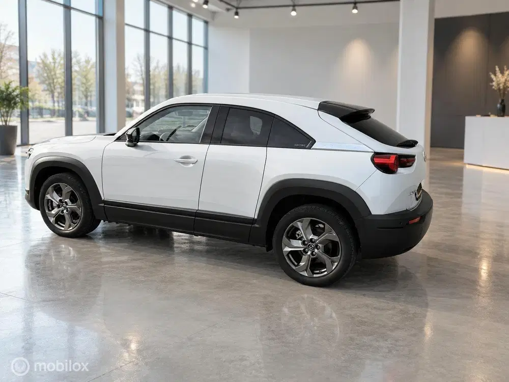 Mazda MX-30 e-SkyActiv 145 uit 2021, foto 6