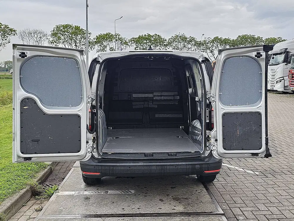 Volkswagen Caddy MAXI 2.0 L2 Maxi Automaat Deuren Navi Came uit 2022, foto 11