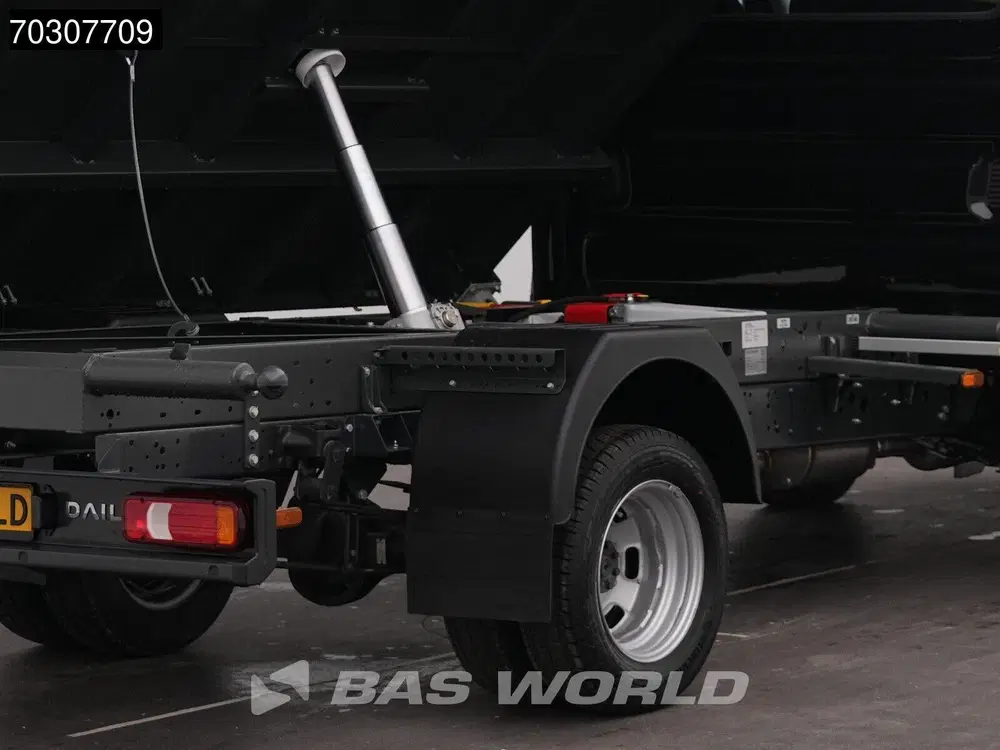 Iveco Daily 3.0L Automaat Driezijdige Kipper Dubbelluc uit 2026, foto 9