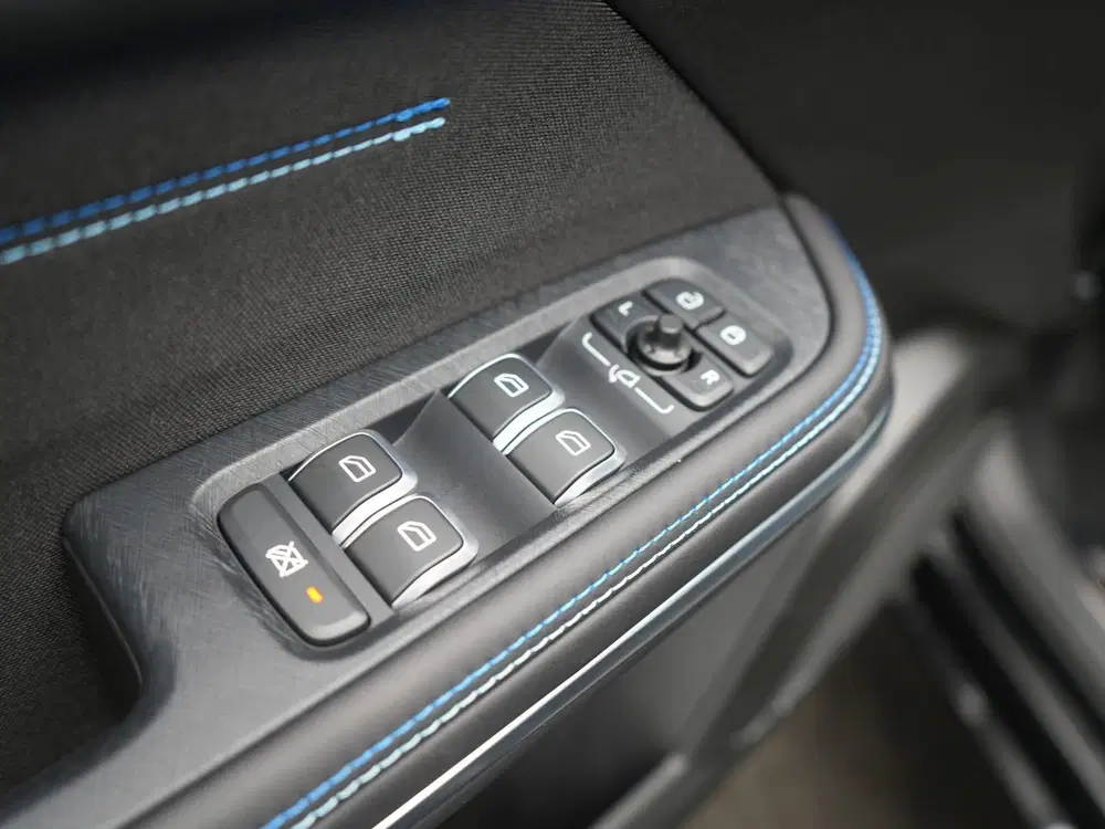 Lynk & Co 01 1.5 uit 2024, foto 15