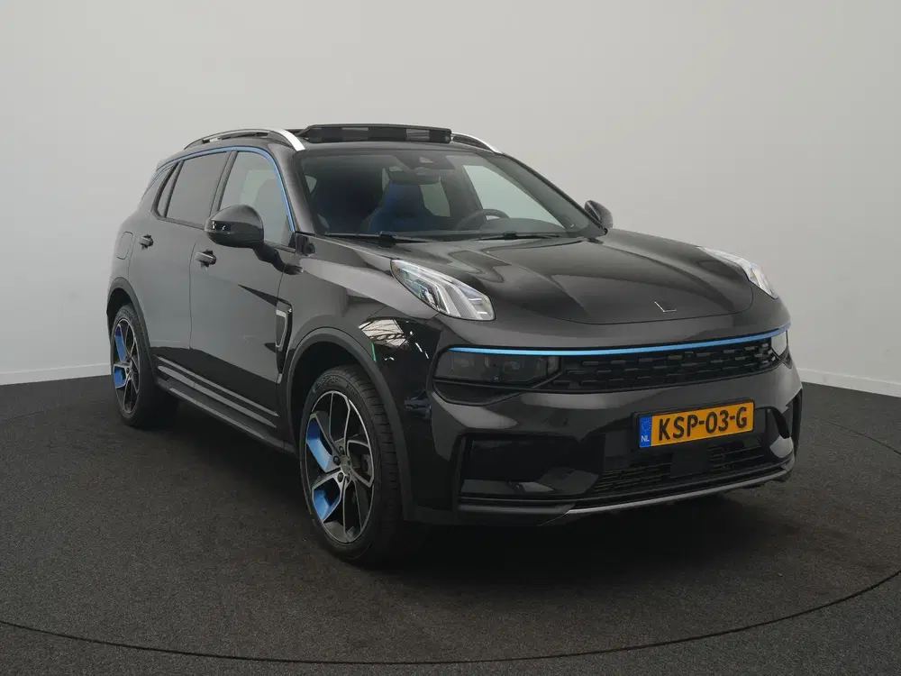 Lynk & Co 01 1.5 uit 2024, foto 2