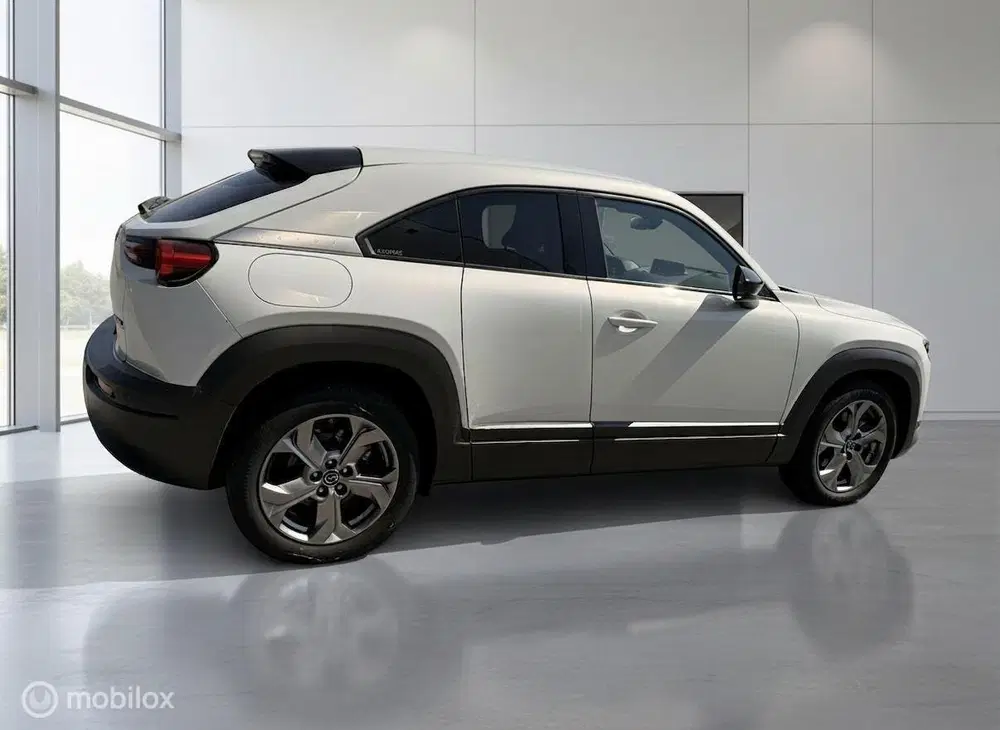 Mazda MX-30 e-SkyActiv 145 Comfort 36 kWh uit 2021, foto 11