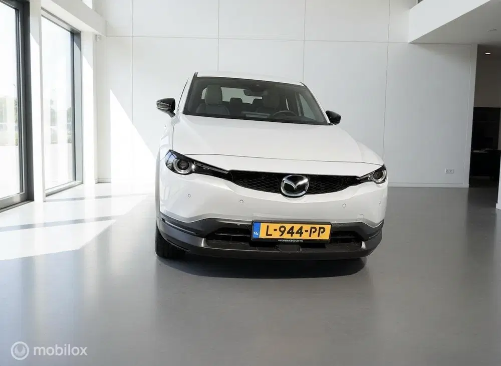 Mazda MX-30 e-SkyActiv 145 Comfort 36 kWh uit 2021, foto 15