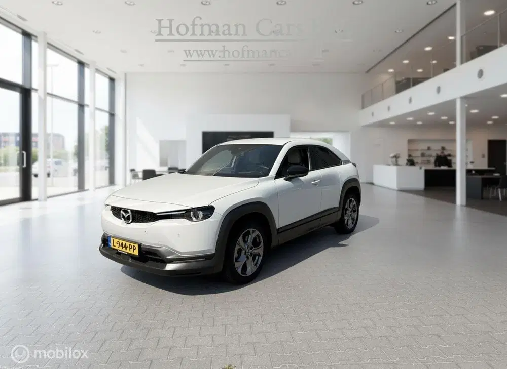 Mazda MX-30 e-SkyActiv 145 Comfort 36 kWh uit 2021, foto 3