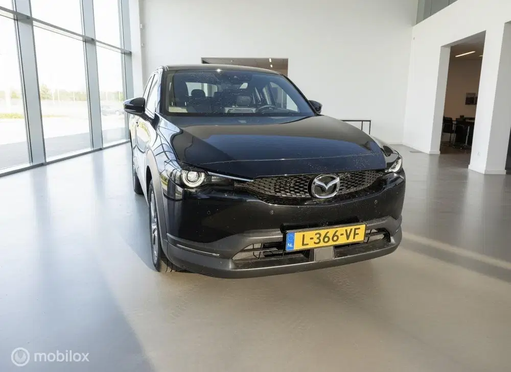 Mazda MX-30 e-SkyActiv 145 Comfort 36 kWh uit 2021, foto 12