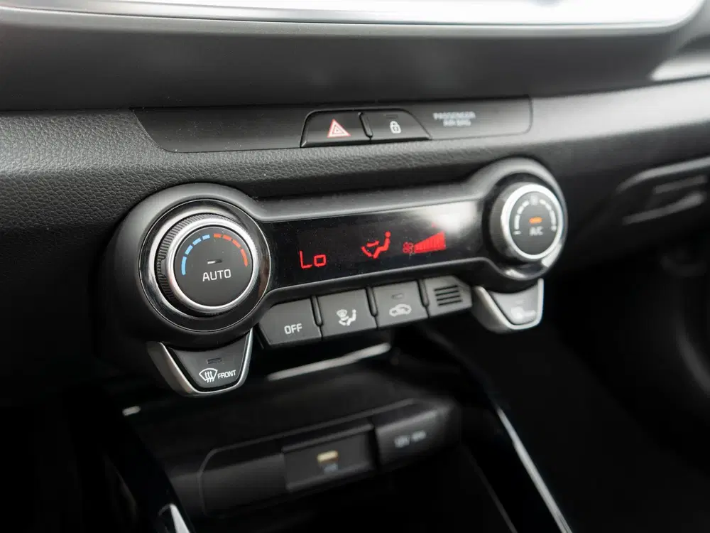 Kia Stonic 1.0 T-GDi MHEV DynamicLine uit 2025, foto 14