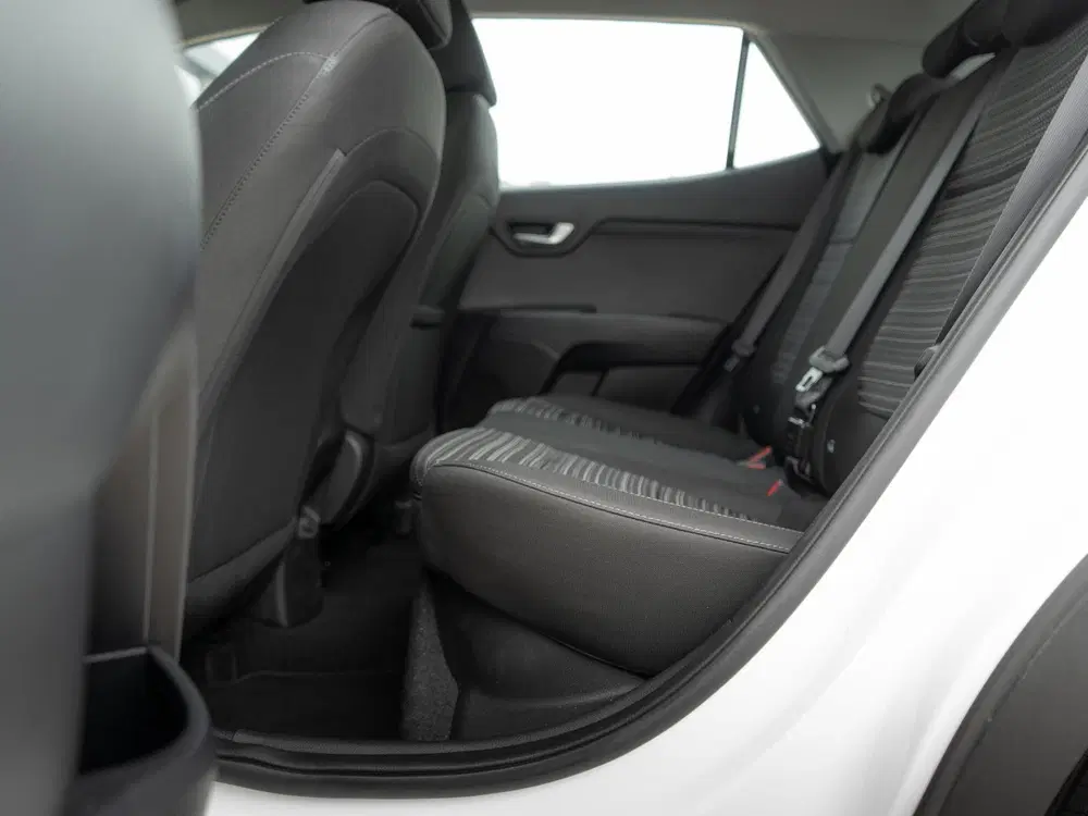 Kia Stonic 1.0 T-GDi MHEV DynamicLine uit 2025, foto 9