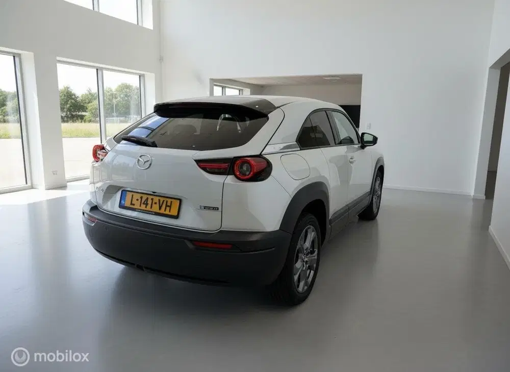 Mazda MX-30 e-SkyActiv 145 Comfort 36 kWh uit 2021, foto 7