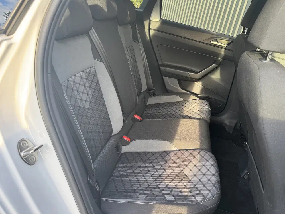 Volkswagen Taigo 1.5 TSI 150 pk R-Line Business IQ Lights uit 2022, foto 6