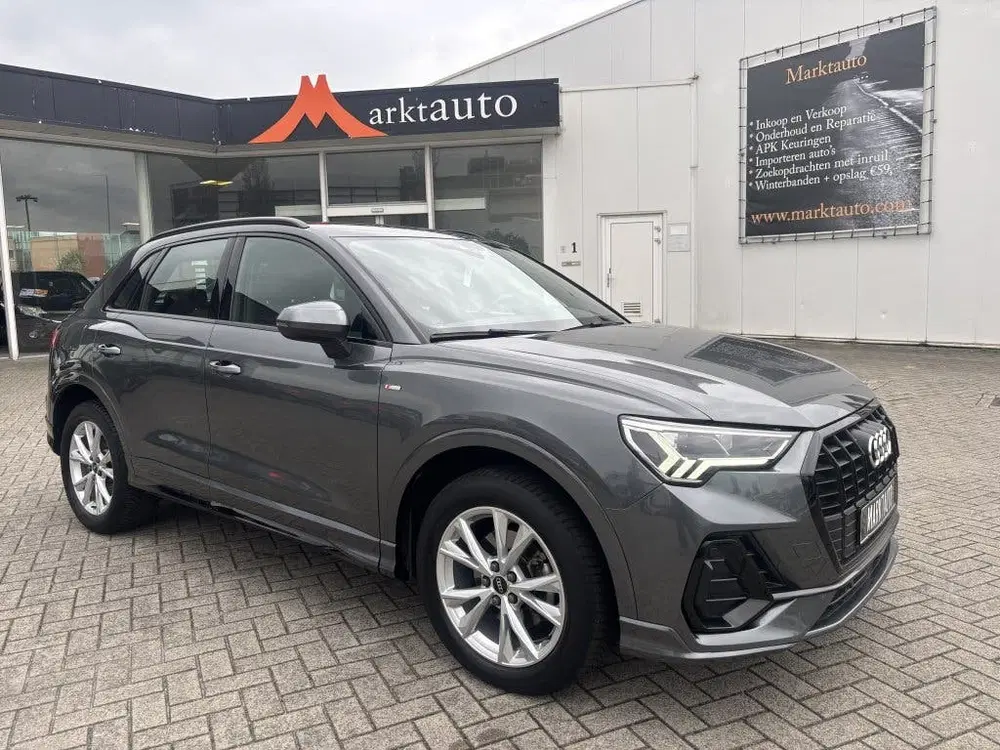 Audi Q3 35 TFSI S-Line Carplay Camera Led Stoelver uit 2020
