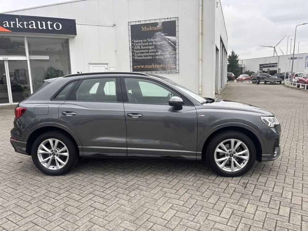 Audi Q3 35 TFSI S-Line Carplay Camera Led Stoelver uit 2020, foto 8