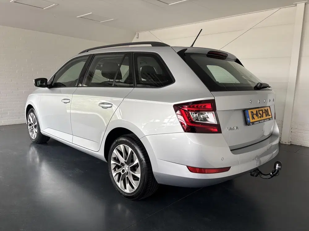 Skoda Fabia 1.0 TSI Business Edition uit 2022, foto 10