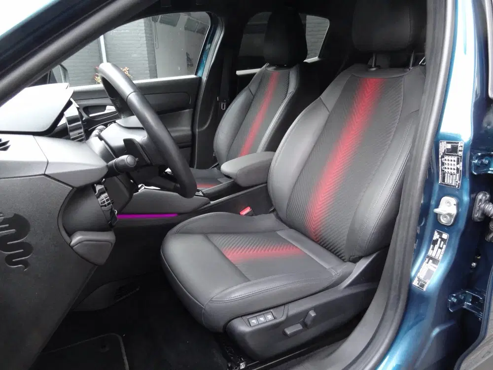 Alfa Romeo Junior 1.2 Turbo Hybrid Ibrida Speciale uit 2025, foto 10