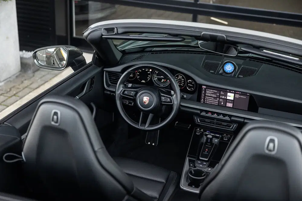 Porsche 911 992 3.0 Carrera uit 2020, foto 13