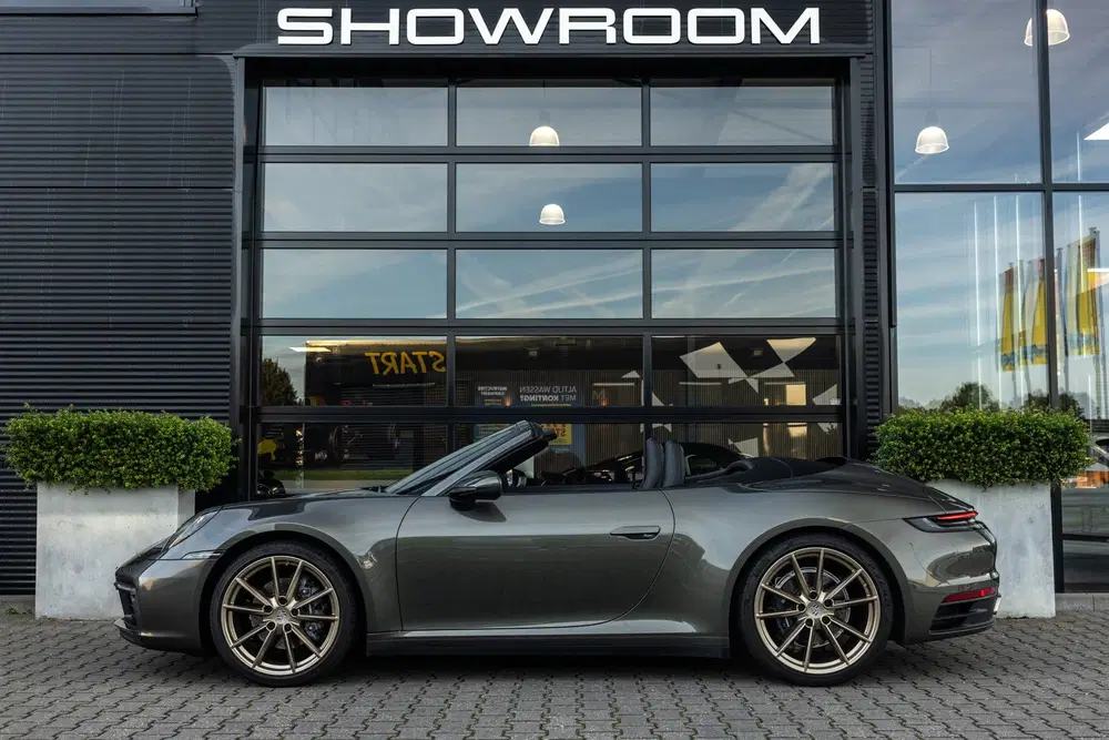 Porsche 911 992 3.0 Carrera uit 2020, foto 3