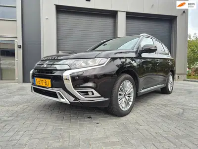 Mitsubishi Outlander 2.4 PHEV S-Edition Leder uit 2019