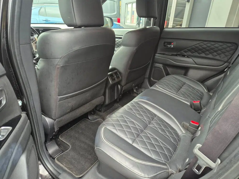 Mitsubishi Outlander 2.4 PHEV S-Edition Leder uit 2019, foto 11